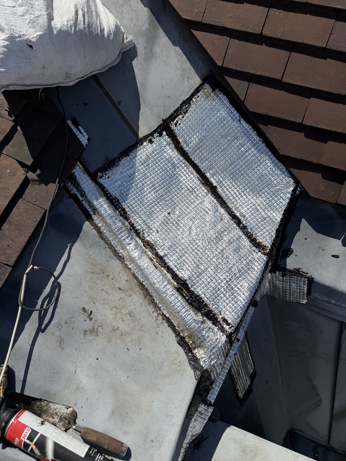 Zone de toiture après mise hors d’eau